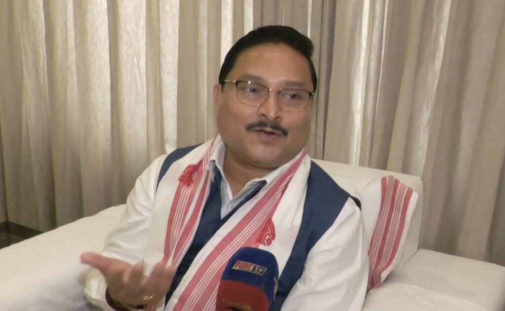হিন্দু নেতা দিলীপ শইকিয়া