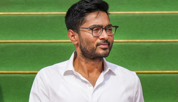অভিষেক